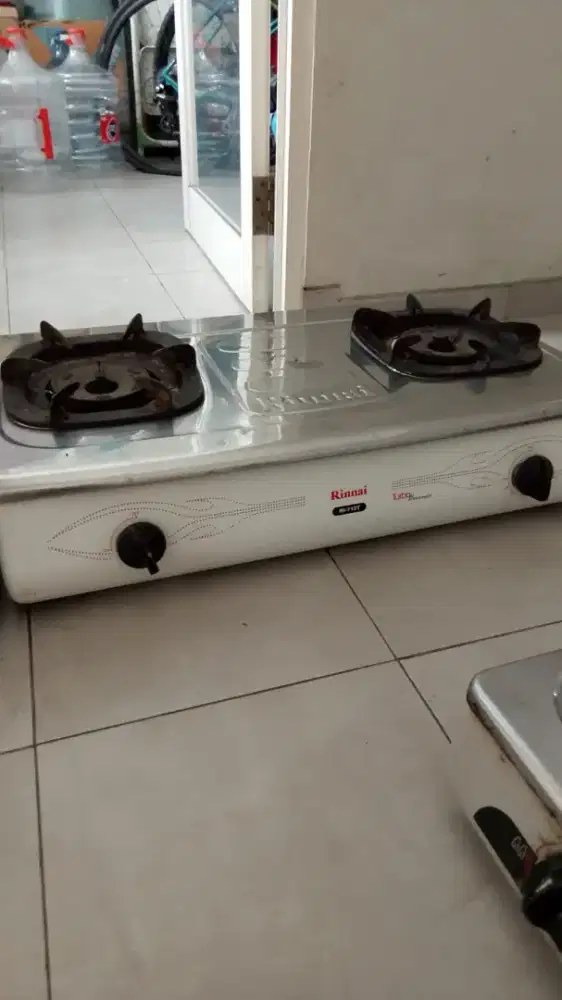 Kompor 2 tungku Rinai