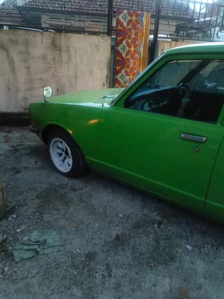 Toyota Corolla 1973 Bensin
