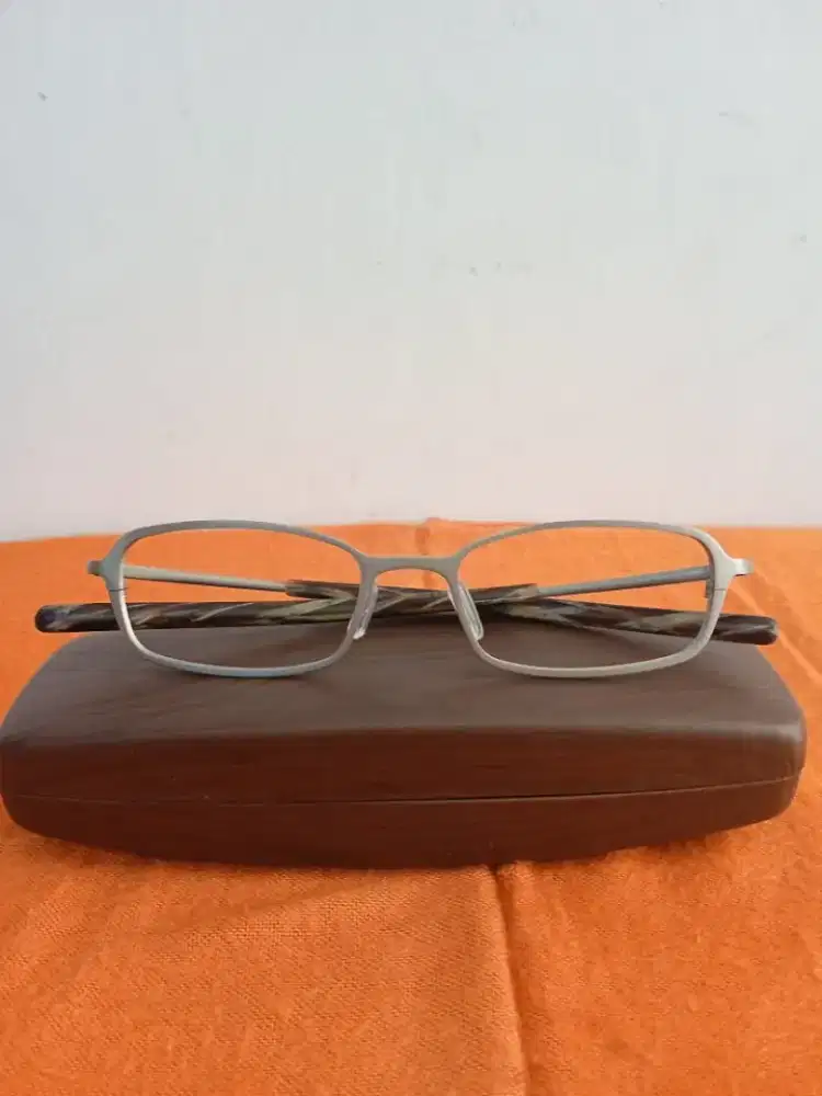 KACAMATA TAG HEUER TITANIUM