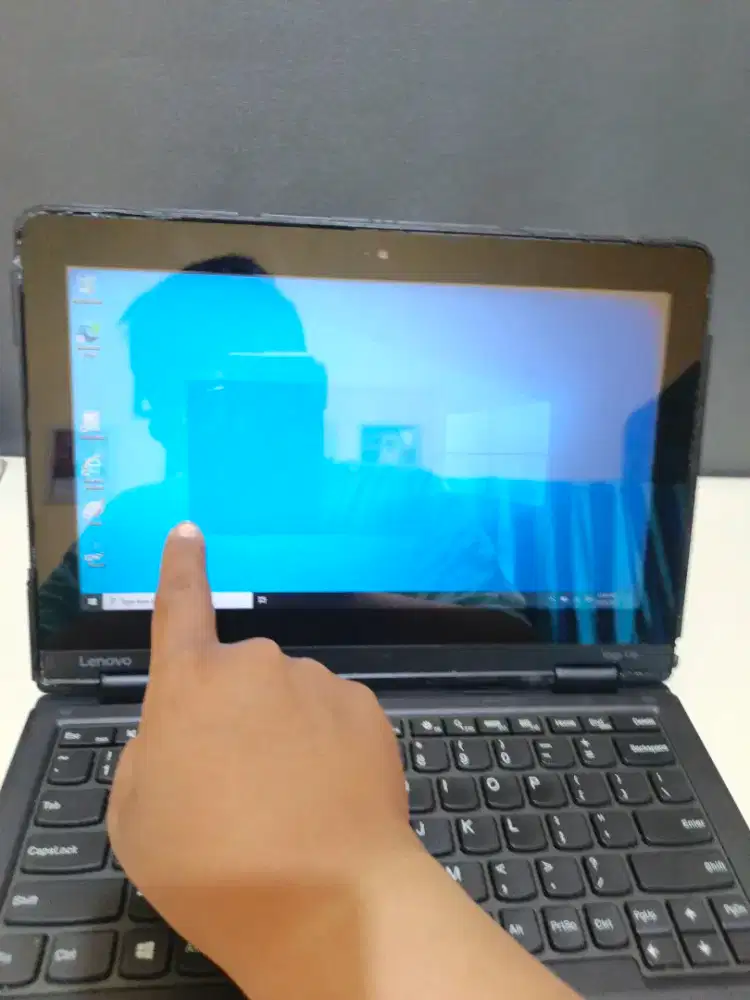 Laptop Lenovo Thinkpad Yoga 11E Celeron N3150 Ram 4Gb Ssd 128Gb Normal