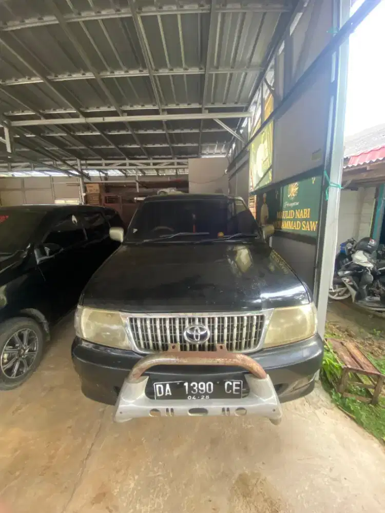 di jual mobil kijang lx thn 2001