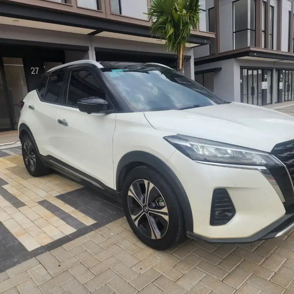 Nissan kicks E Power Tipe tertinggi