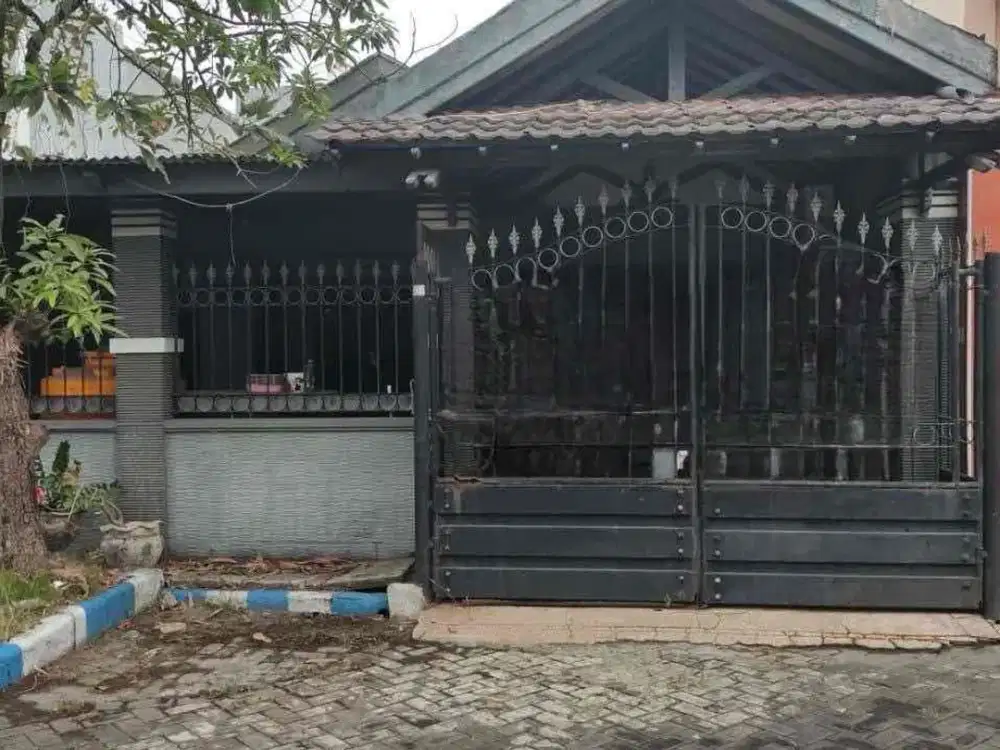 6jt-an/mtr! Rumah Pondok Tjandra Dekat Club House