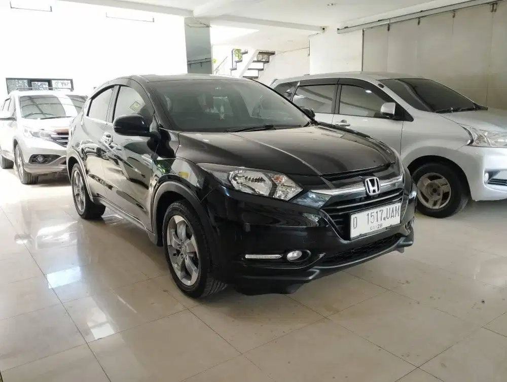 Honda Hrv E cvt metic 2017 Dp 5jtan