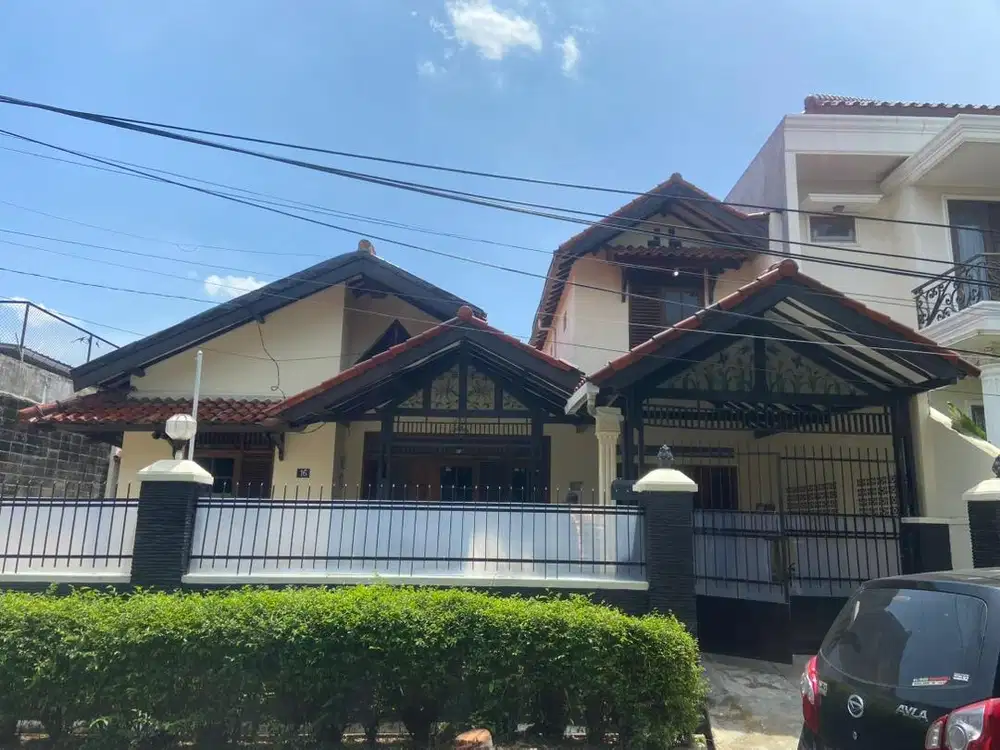 Rumah Cipinang HALAMAN LUAS - Dikontrakkan