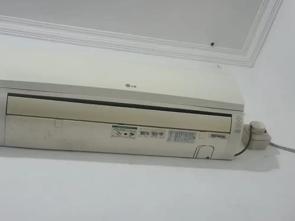 Dijual AC murah merk LG
