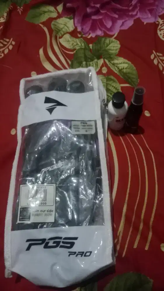 Sarung tangan kiper pgs pro eagle purple 2025