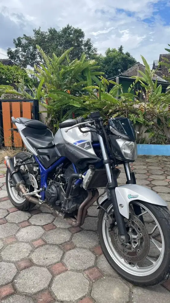 Di jual yamaha mt 250