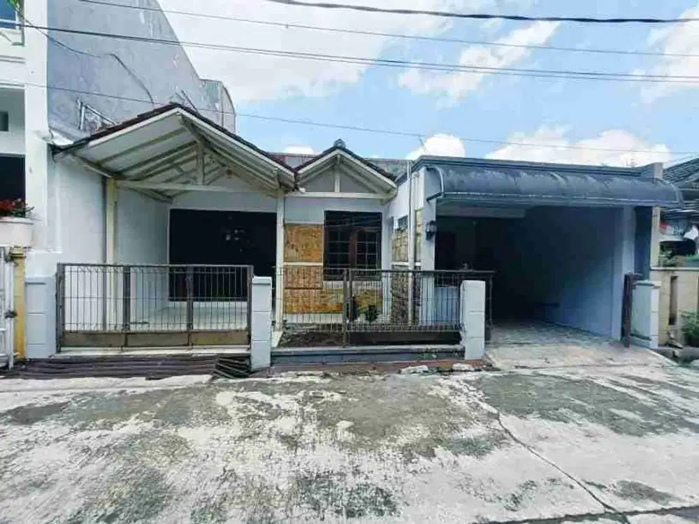 DI SEWAKAN RUMAH DEKAT TOL BUAH BATU STT TELKOM BANDUNG