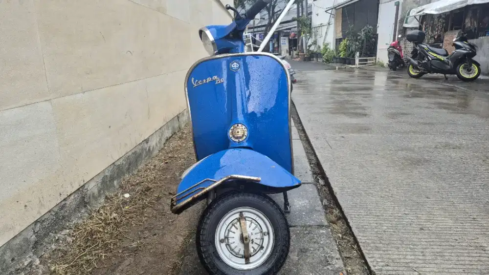 Vespa Super 150 Tahun 1972