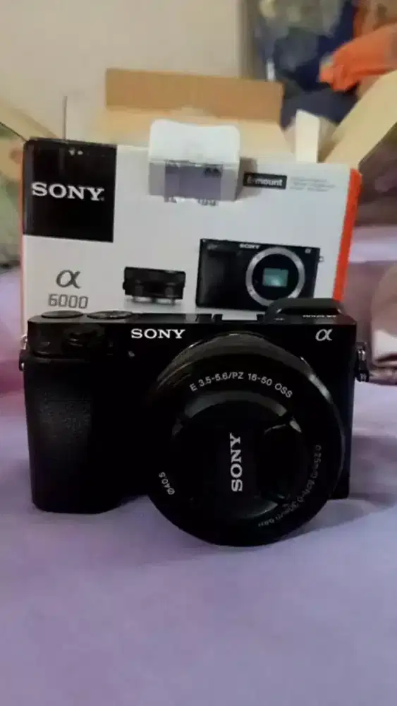 Kamera Sony A6000 warna hitam fullset