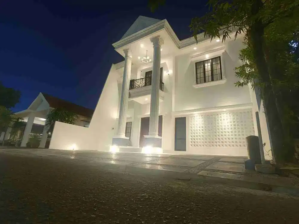 Di jual rumah di Sentul city dengan view gunung