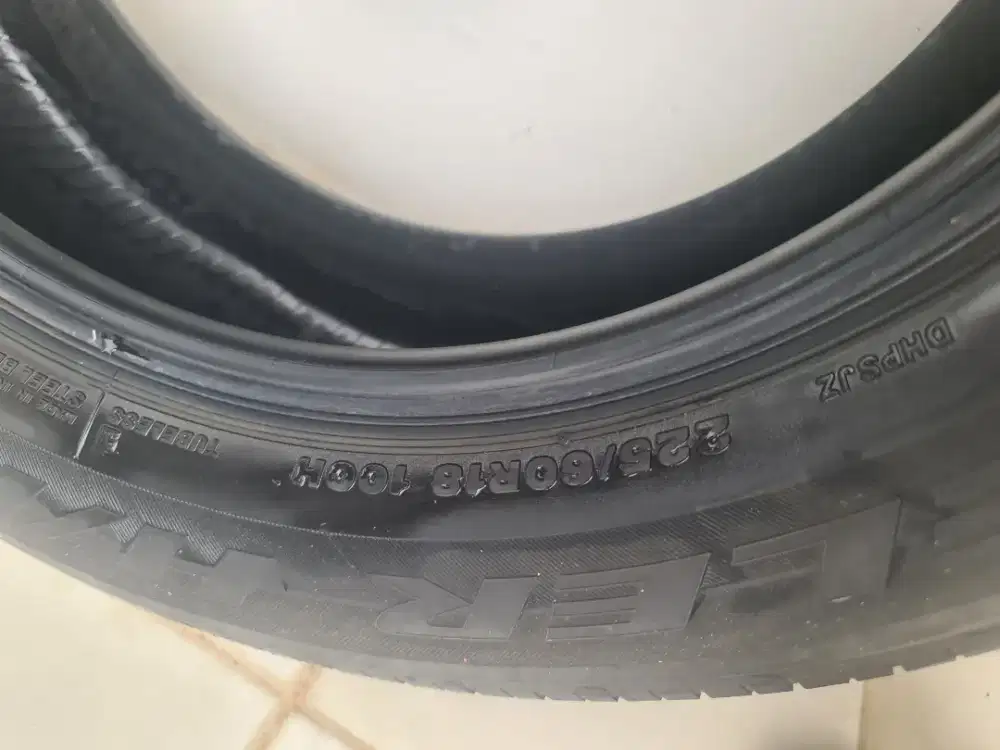 Ban Mobil Range Rover cabutan