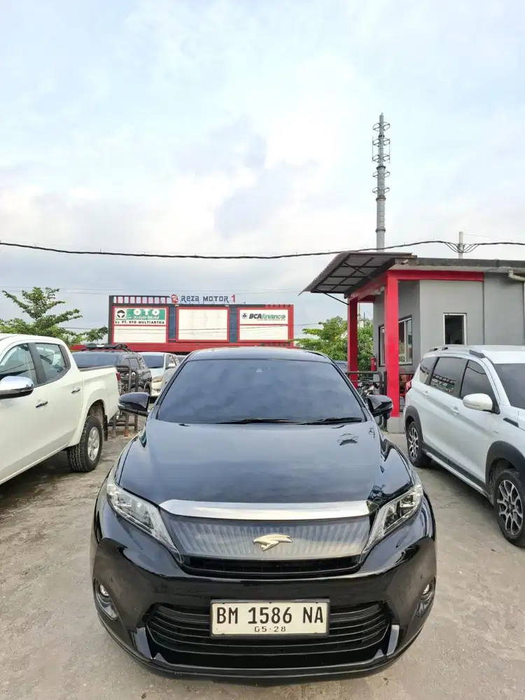 Harrier 2015 2.0 advance matic. Km 106rb
