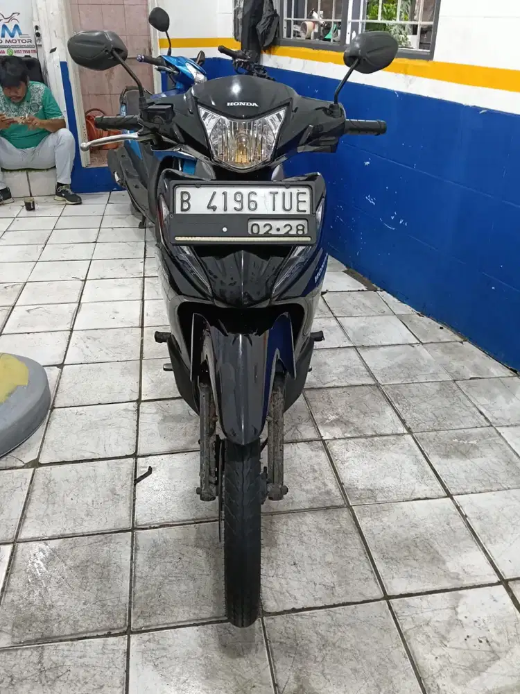 DIJUAL CASH HONDA REVO FIT 110 THN 2018 PAJAK OFF 2X SIAP PAKAI