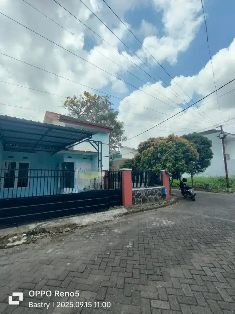 Langka Rumah Saxophone Dkt Apartemen Tlogomas