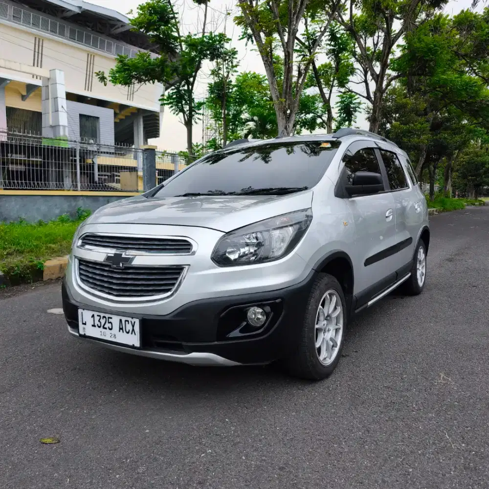 CHEVROLET SPIN 1.5 BENSIN AT 2015 TYPE ACTIV