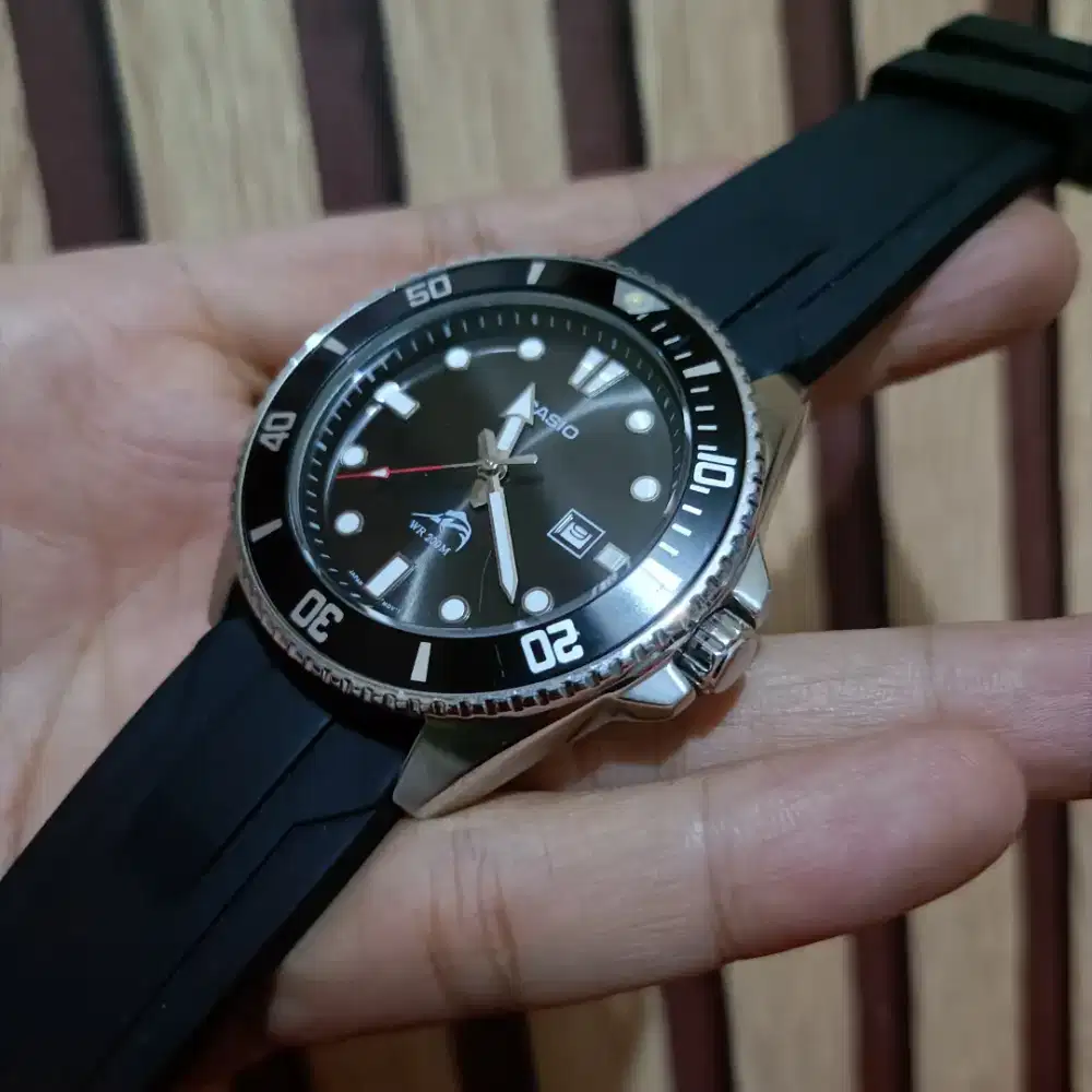 Jam pria casio divers authentic