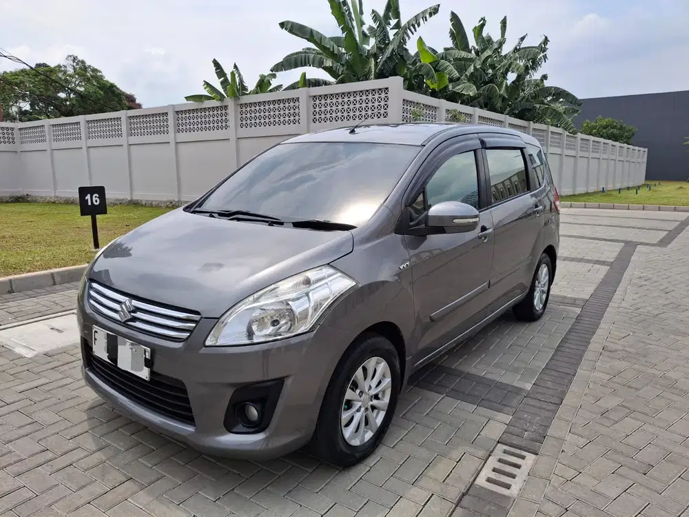 Suzuki Ertiga GX 1.4 AT 2013 abu-abu (Plat F)