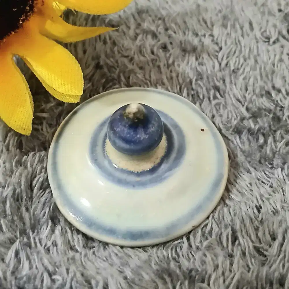 Keramik antik handmade lukisan tangan tutup jar cangkir mini, kolpri