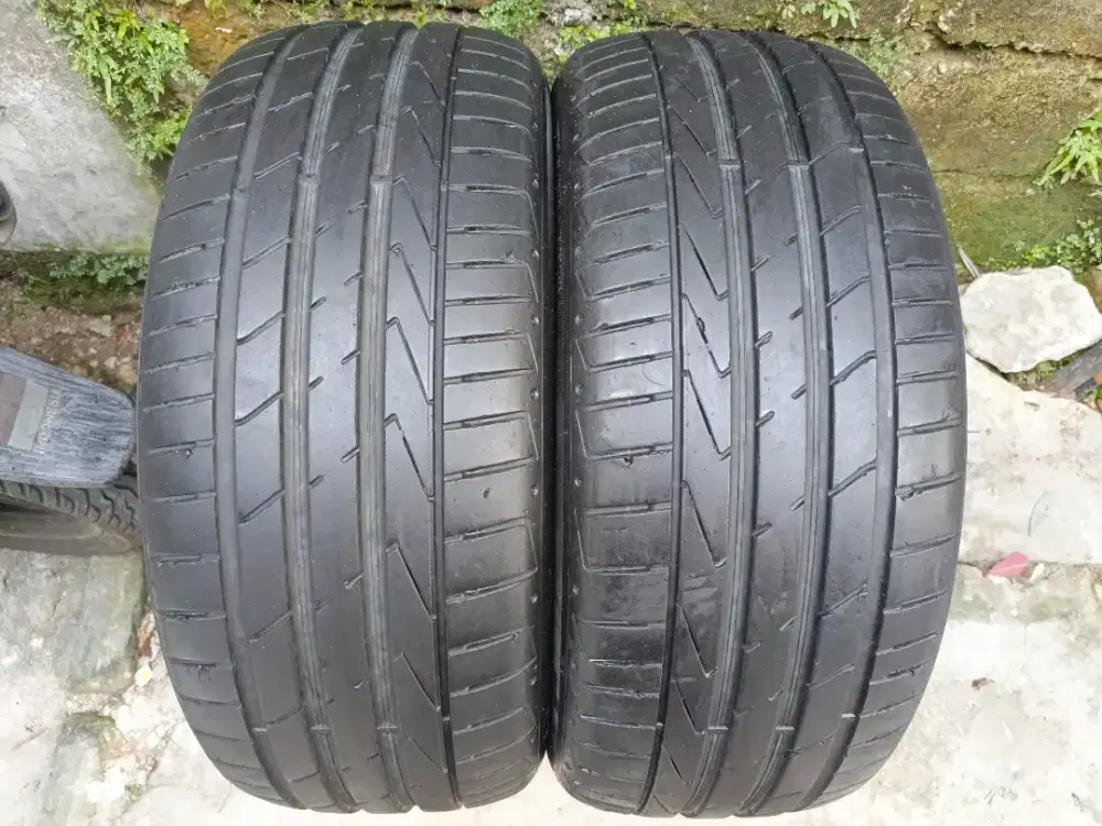 BAN 245/45 R19 HANKOOK VENTUSE S1 ECO2 'RFT'