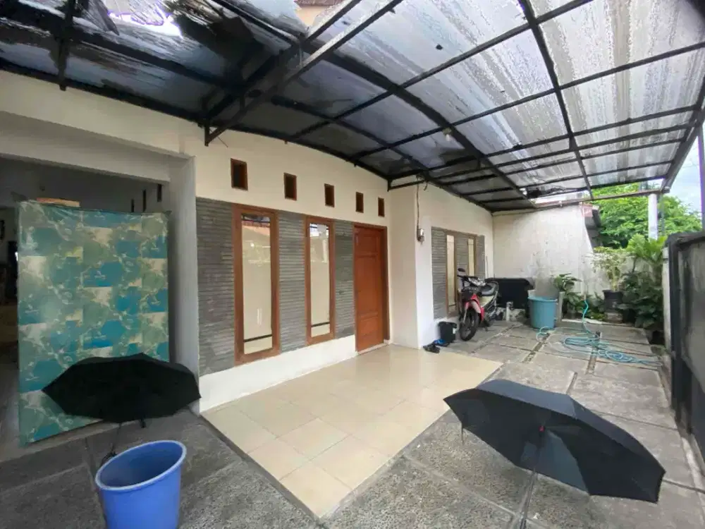 Jual Rumah Tebet Murah 3M Saja, Hak Milik, strategis 100 meter Pasar Tebet Timur dan 500 meter ke stasiun KRL