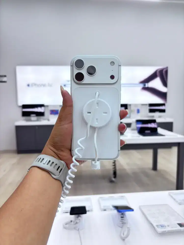 iPhone 17 Pro Silver | Bisa kredit Tanpa Kartu Kredit