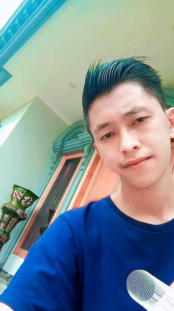 Saya lagi cari kerja