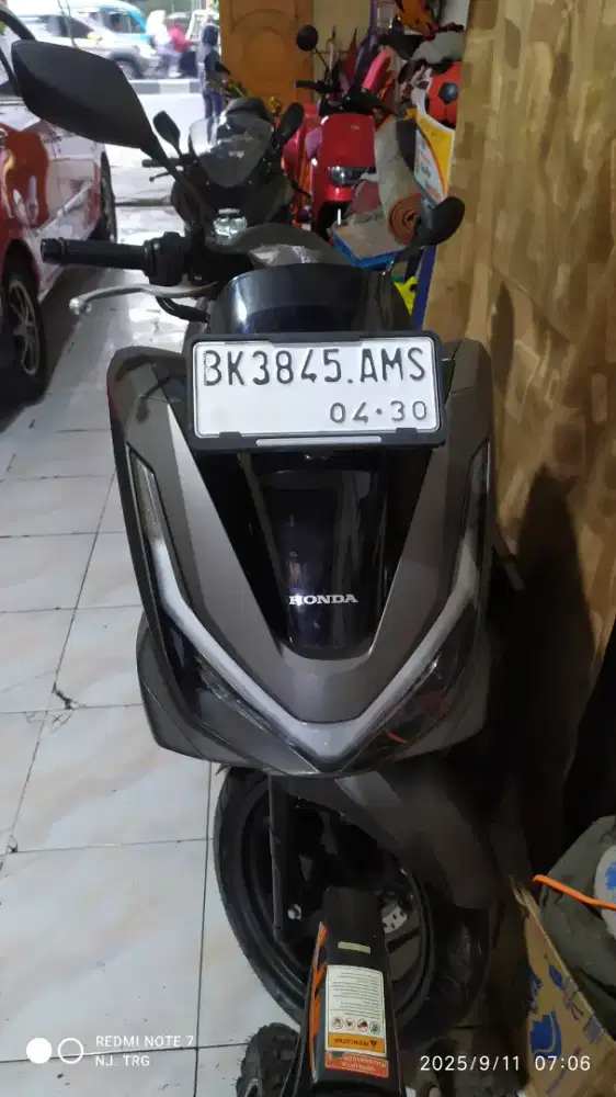 Honda PCX CBS (Km. 1ribu) 2025 Seperti Baru