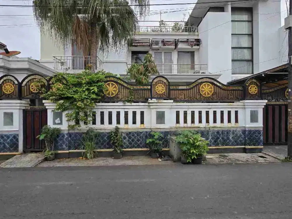 Jual Rumah Second Terawat Non Komplek Di Tebet Kebon Baru Jakarta Selatan