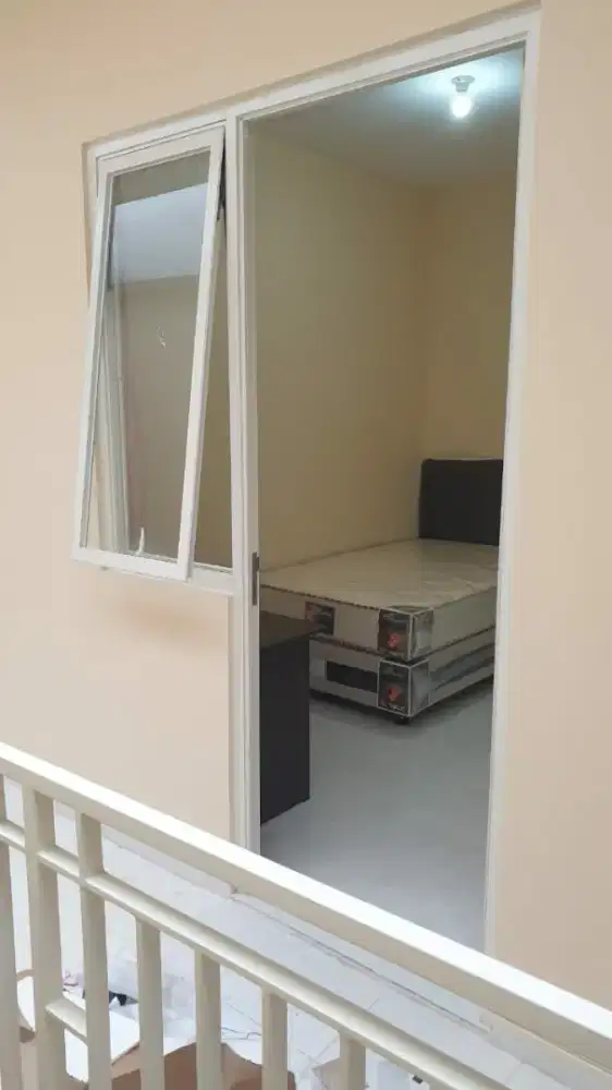 Dicari pegawai ART untuk bersih2 dan jaga kos putri max 40th