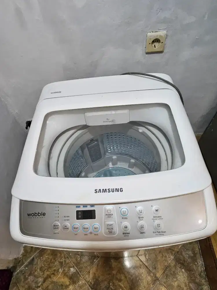 Mesin Cuci Top loading