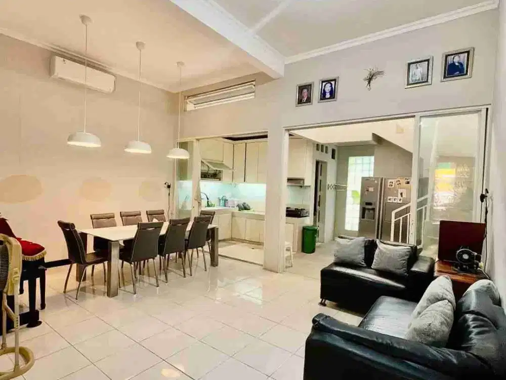 RUMAH PLOSO TIMUR TERAWAT SIAP HUNI SIAP NEGO