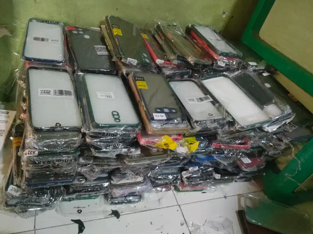 Softcase hp type campur