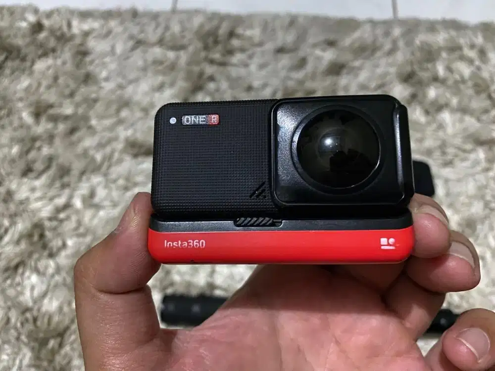 Insta360 one R dual lens