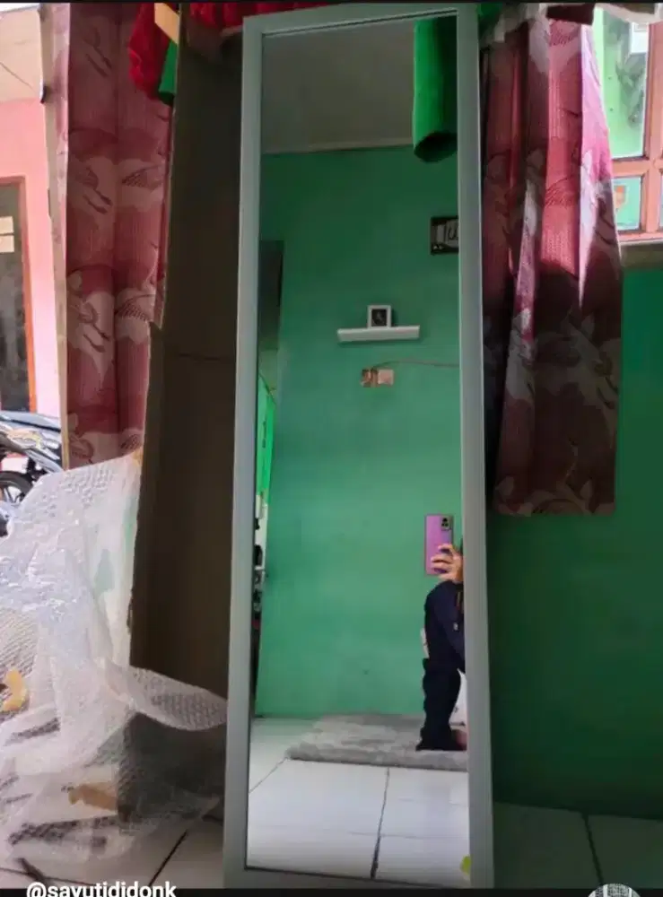 Kaca untuk  full body