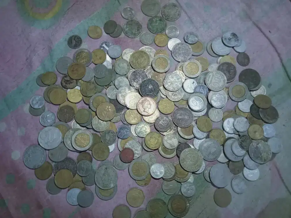 245 Keping Koin Indonesia & Luar Negeri