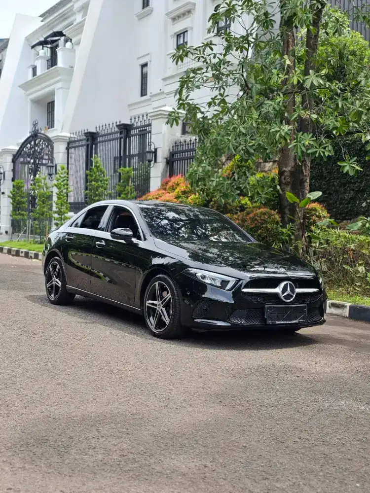Mercedes Benz A200 MBUX Sedan 2022