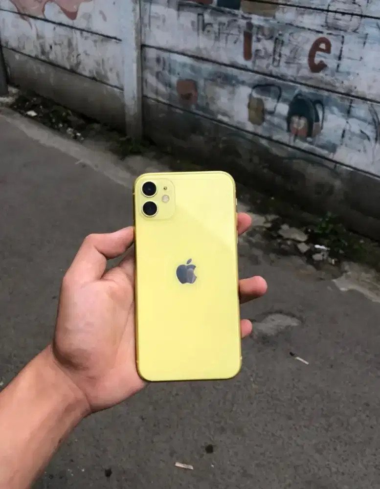 iPhone 11 64gb inter