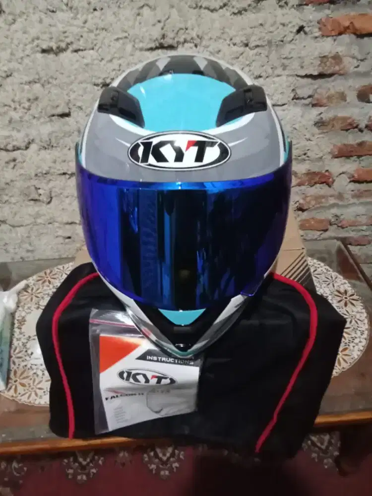 Helm KYT FALCON II