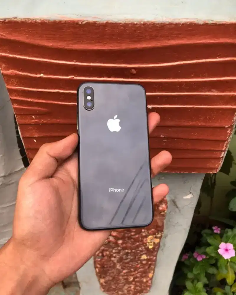iPhone Xs 64gb inter