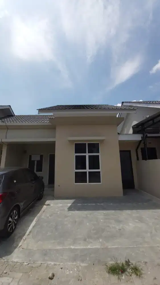 DISEWAKAN RUMAH DIDALAM KOMPLEK