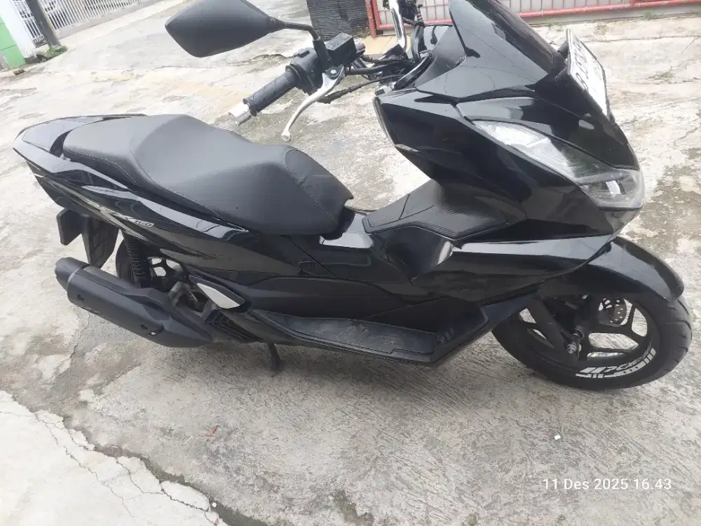 Pcx 2023 hitam glosy fullset