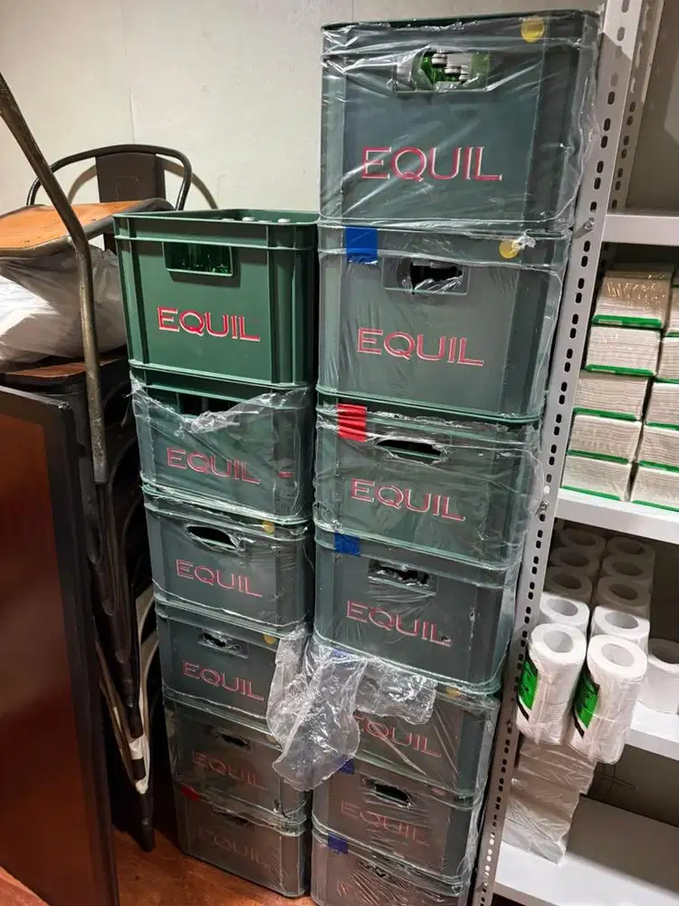 LELANG!!! Equil Sparkling & Natural Water 380ml