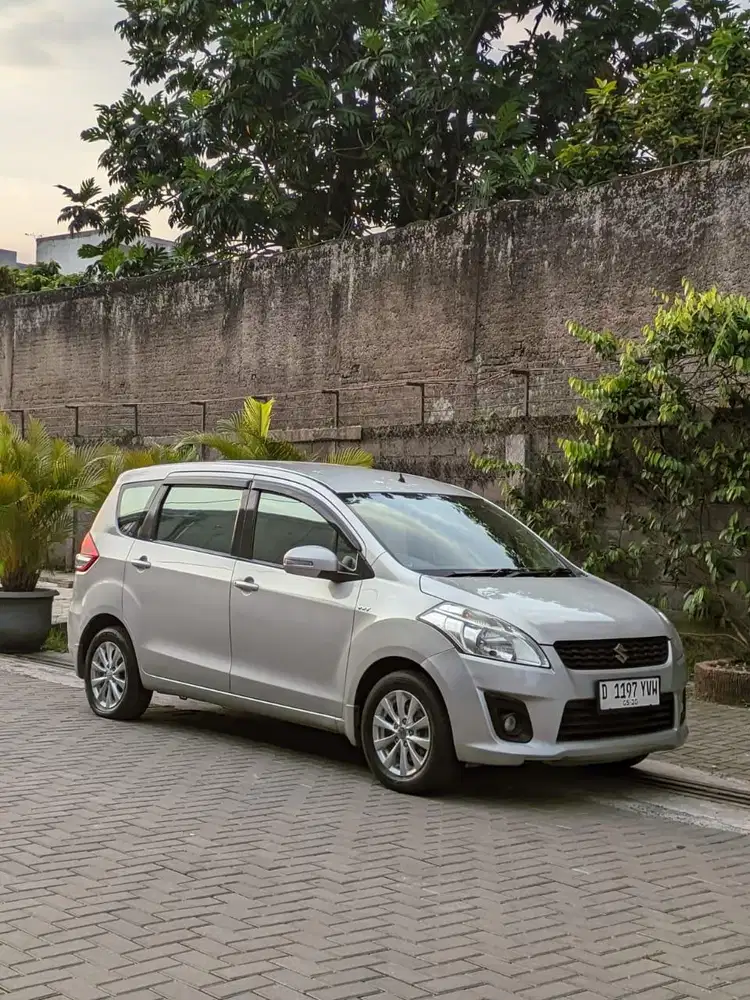 SUZUKI ERTIGA GX MANUAL 2012