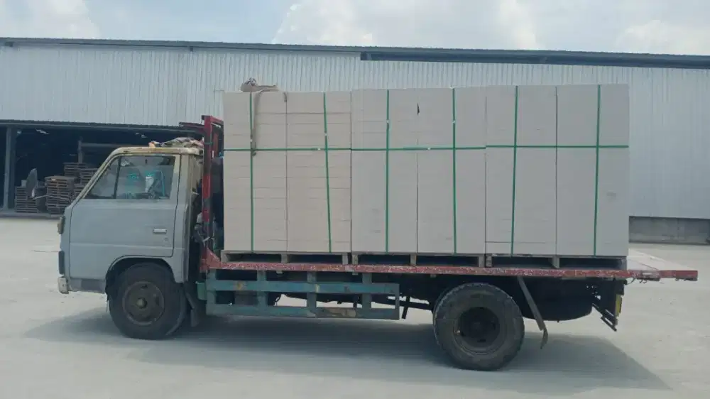 Bata ringan,panel lantai dan semen mortar  murah