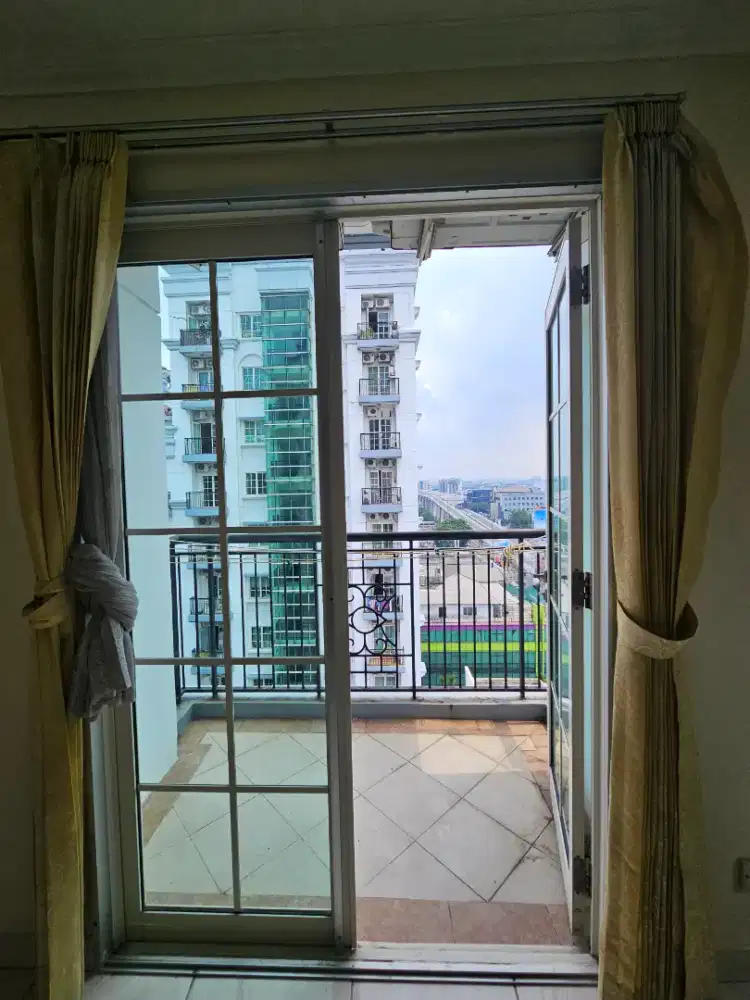 MOI Apartment Gading Resort Residences City House lantai 11 Hook