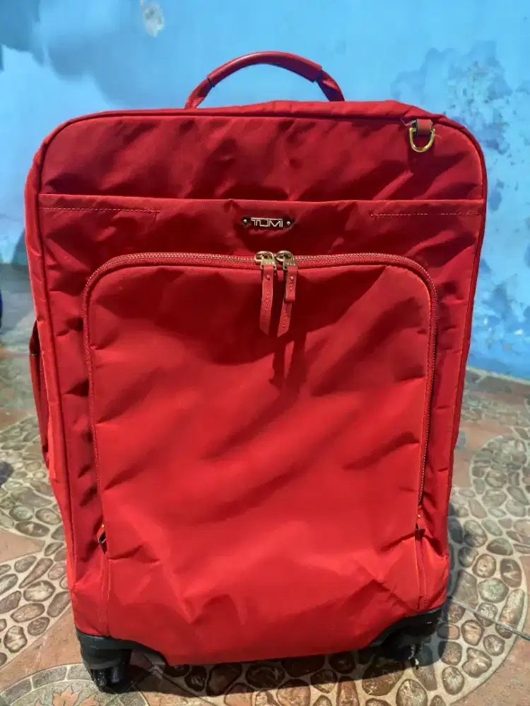 Koper Tummy cabin size