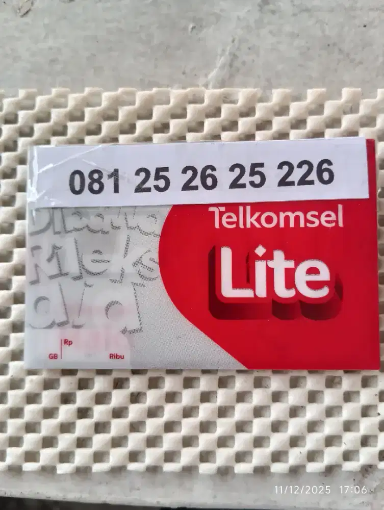 Telkomsel Istimewa 25-26