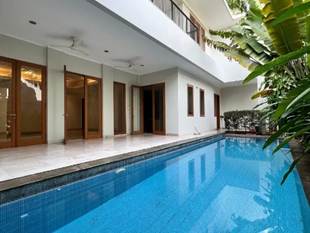 Rumah Siap Huni Bagus Di Kemang Jakarta Selatan